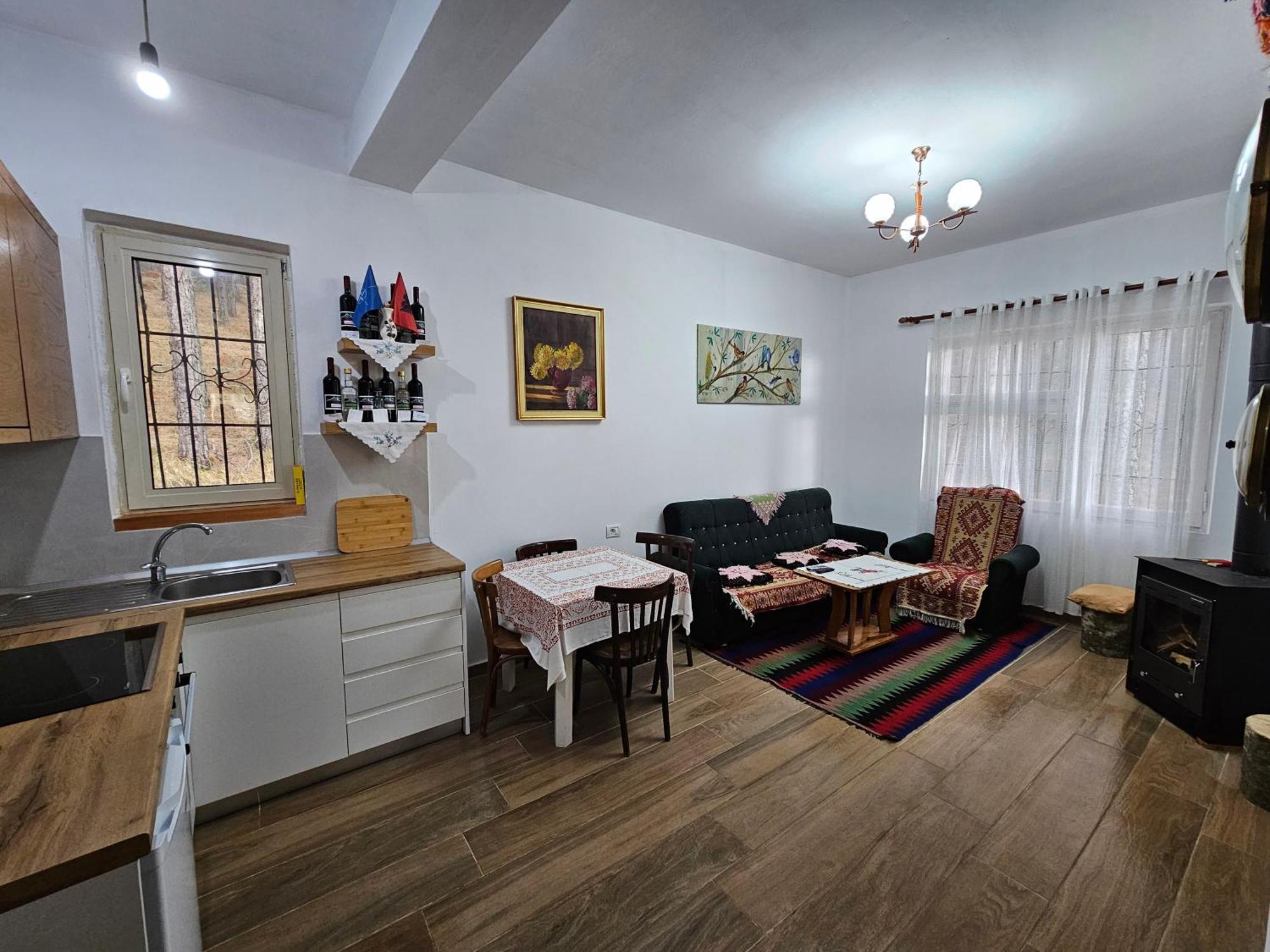 Bujtinat Skenderi Gjinar 2 Villa Kültér fotó